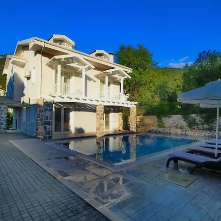 Platinium Villa *