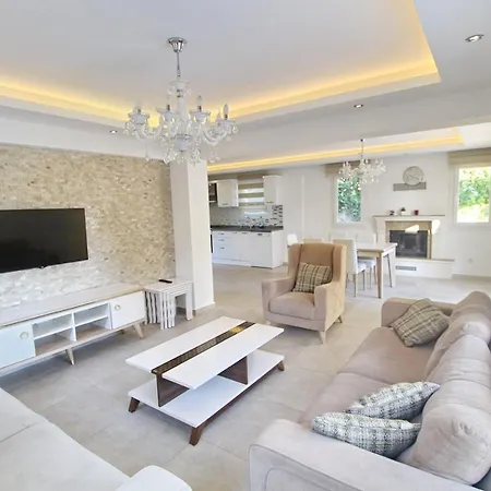 Βίλα Platinium Villa Φετιγιέ